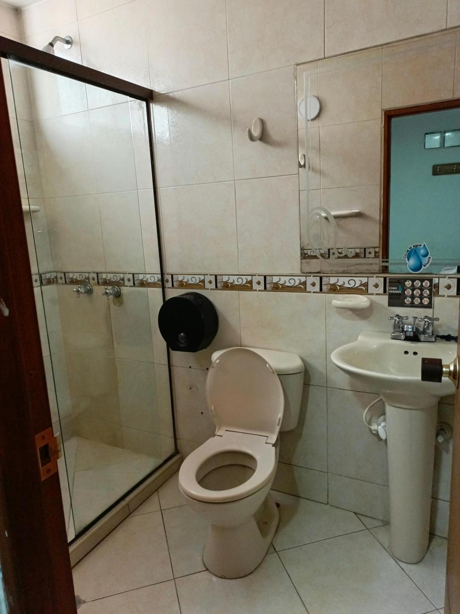 Hotel Brisas Medellín Zewnętrze zdjęcie